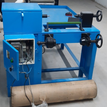 Máy cuốn lõi lọc 001